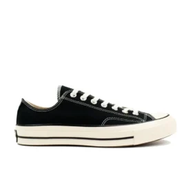 1970’ler Chuck Taylor “Siyah Beyaz”
