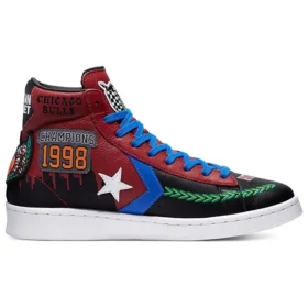 Chinatown Market x Pro Leather High “Bulls Championship Ceket”