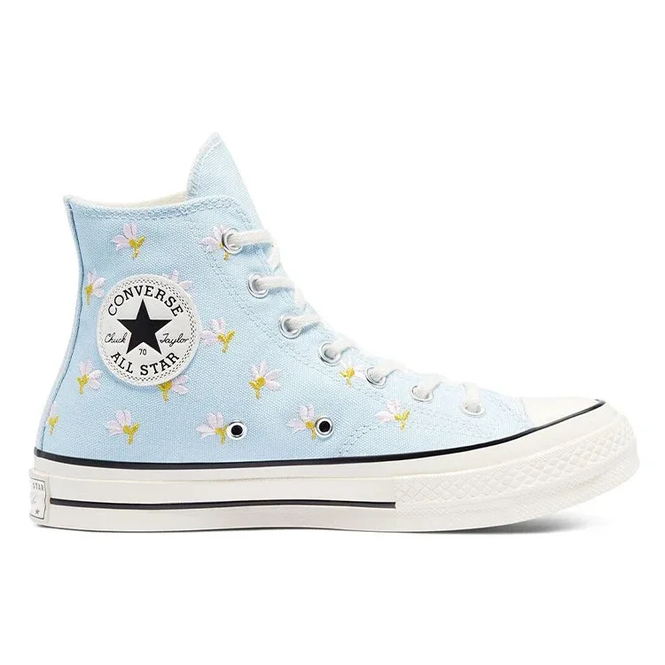 Chuck 70 High “Nakışlı Çiçek Desenli – Chambray Mavisi” Chuck 70 High “Nakışlı Çiçek Desenli – Chambray Mavisi”