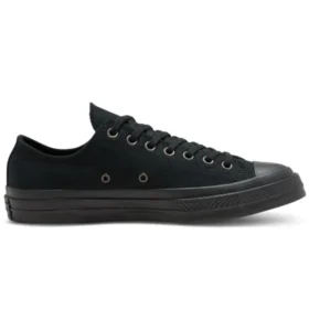 Chuck 70 Low “Triple Black”
