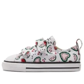 Chuck Taylor All Star 2V “Beyaz Kırmızı Yeşil”