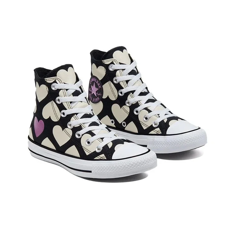 Chuck Taylor All Star High “Twisted Hearts – Siyah” Chuck Taylor All Star High “Twisted Hearts – Siyah”