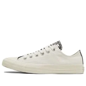 Chuck Taylor All Star “Krem Beyaz Siyah”