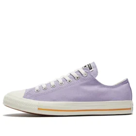 Chuck Taylor All Star “Mor”