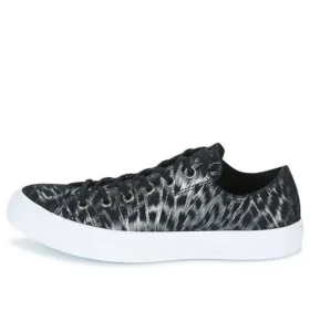 Chuck Taylor All Star “Siyah Beyaz”