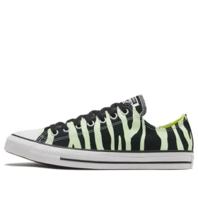 Chuck Taylor All Star Siyah “Karanlıkta Parlayan”