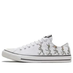 Converse x Looney Tunes Chuck Taylor All Star Low “80. Yıl Dönümü – Bugs Bunny” Converse x Looney Tunes Chuck Taylor All Star Low “80. Yıl Dönümü – Bugs Bunny”