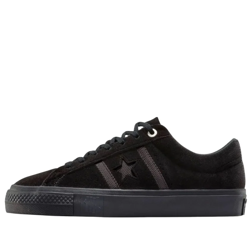 Converse x UNDEFEATED One Star Academy Pro “Siyah” Converse x UNDEFEATED One Star Academy Pro “Siyah”