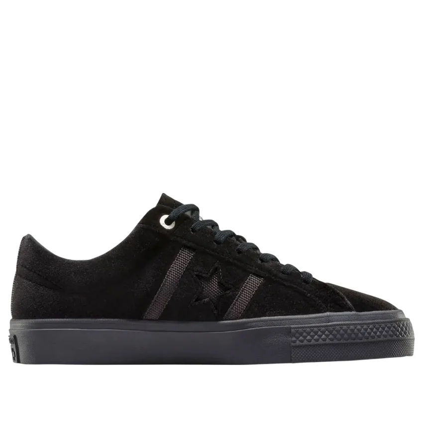 Converse x UNDEFEATED One Star Academy Pro “Siyah” Converse x UNDEFEATED One Star Academy Pro “Siyah”