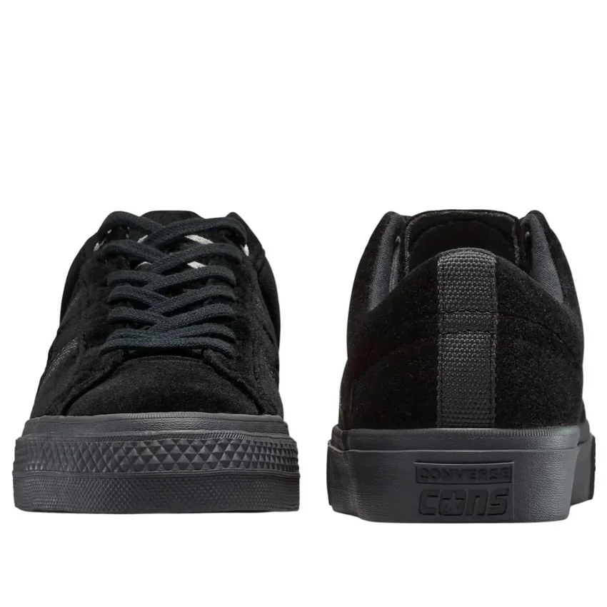 Converse x UNDEFEATED One Star Academy Pro “Siyah” Converse x UNDEFEATED One Star Academy Pro “Siyah”