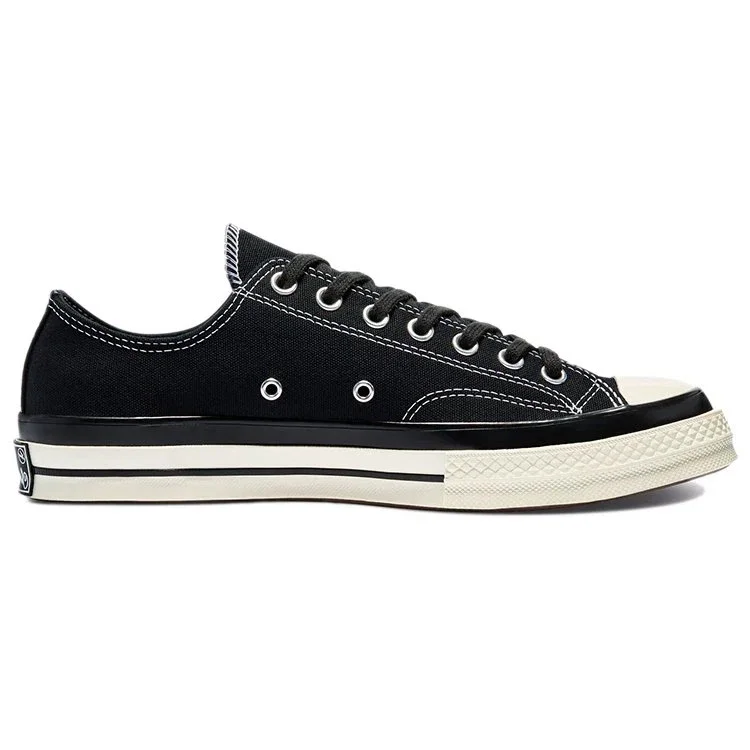 Fragment Design x Moncler x Chuck 70 Low “Siyah” Fragment Design x Moncler x Chuck 70 Low “Siyah”