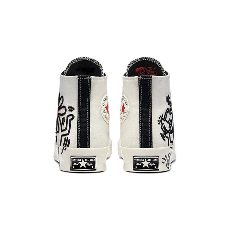 Keith Haring x Converse Chuck 70 Yüksek Bilekli Ayakkabı Egret Beyaz “Egret Siyah Kırmızı” Keith Haring x Converse Chuck 70 Yüksek Bilekli Ayakkabı Egret Beyaz “Egret Siyah Kırmızı”