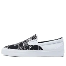 One Star CC Pro Slip “Webs and Spiders – Beyaz Siyah”