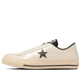 One Star J “Beyaz”